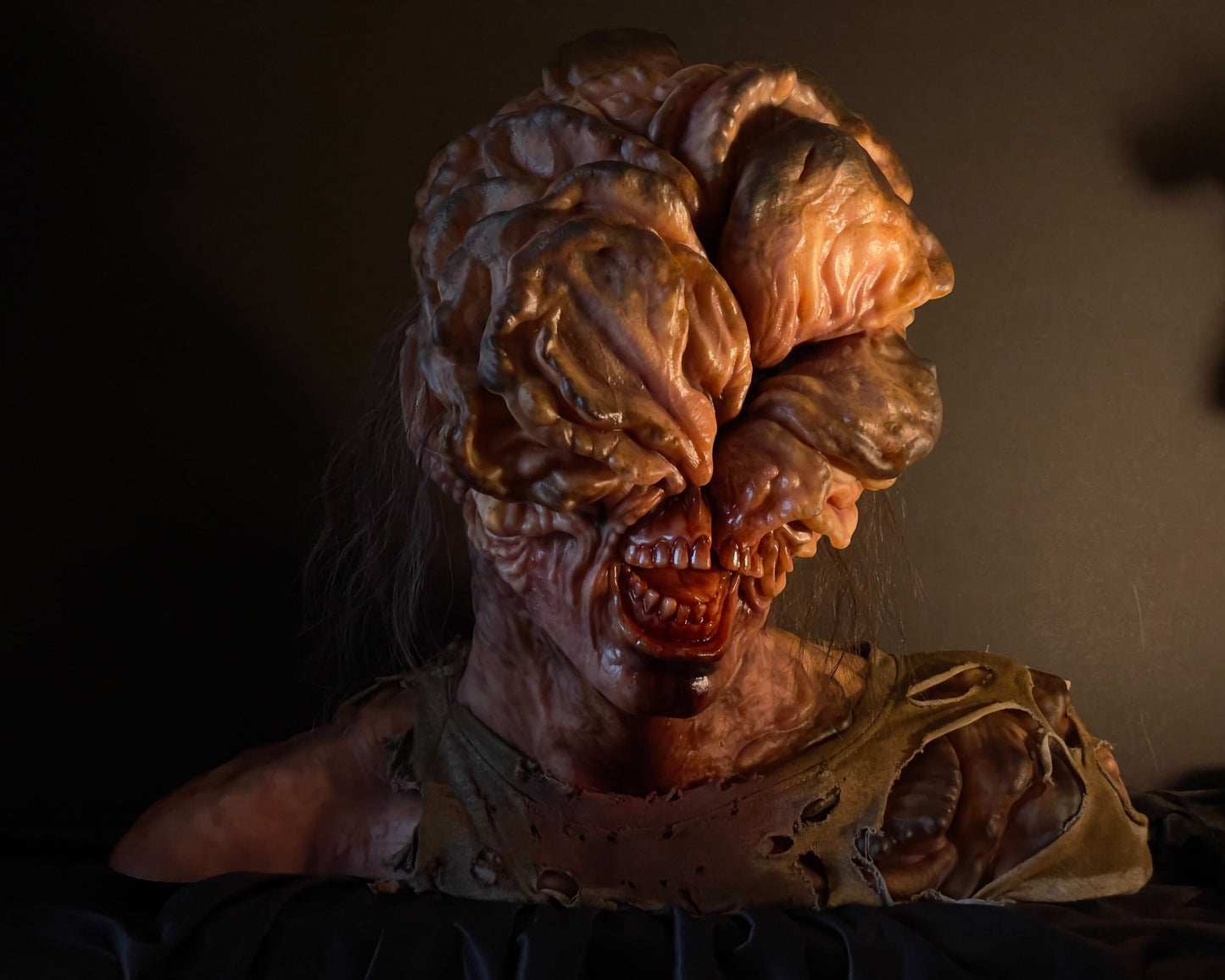 PRE-ORDER ONLY: Clicker