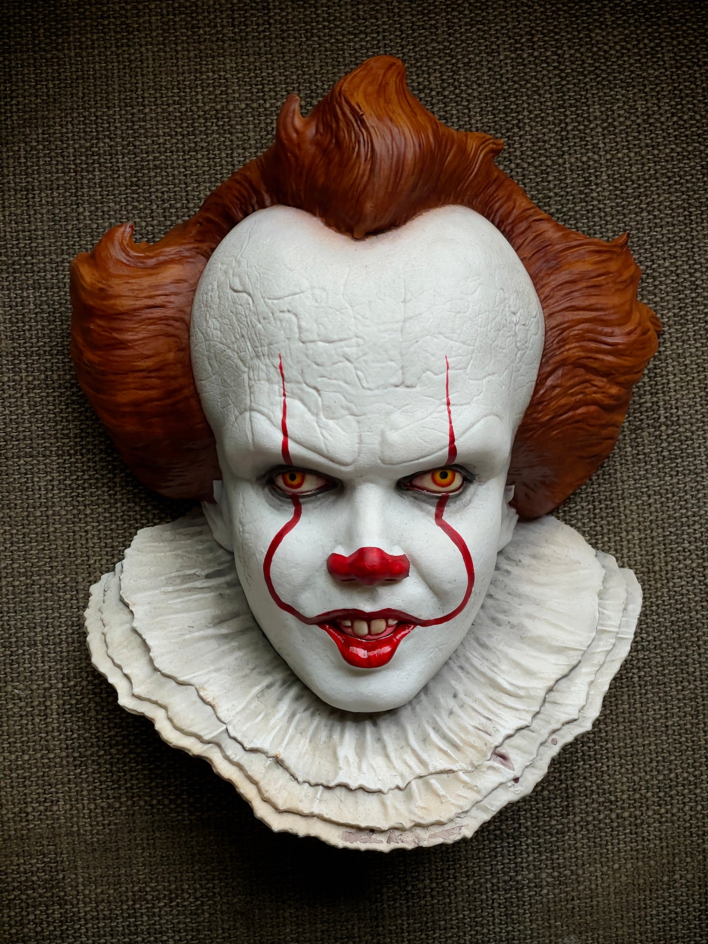 PRE-ORDER ONLY - Pennywise 2017 Mini Bust