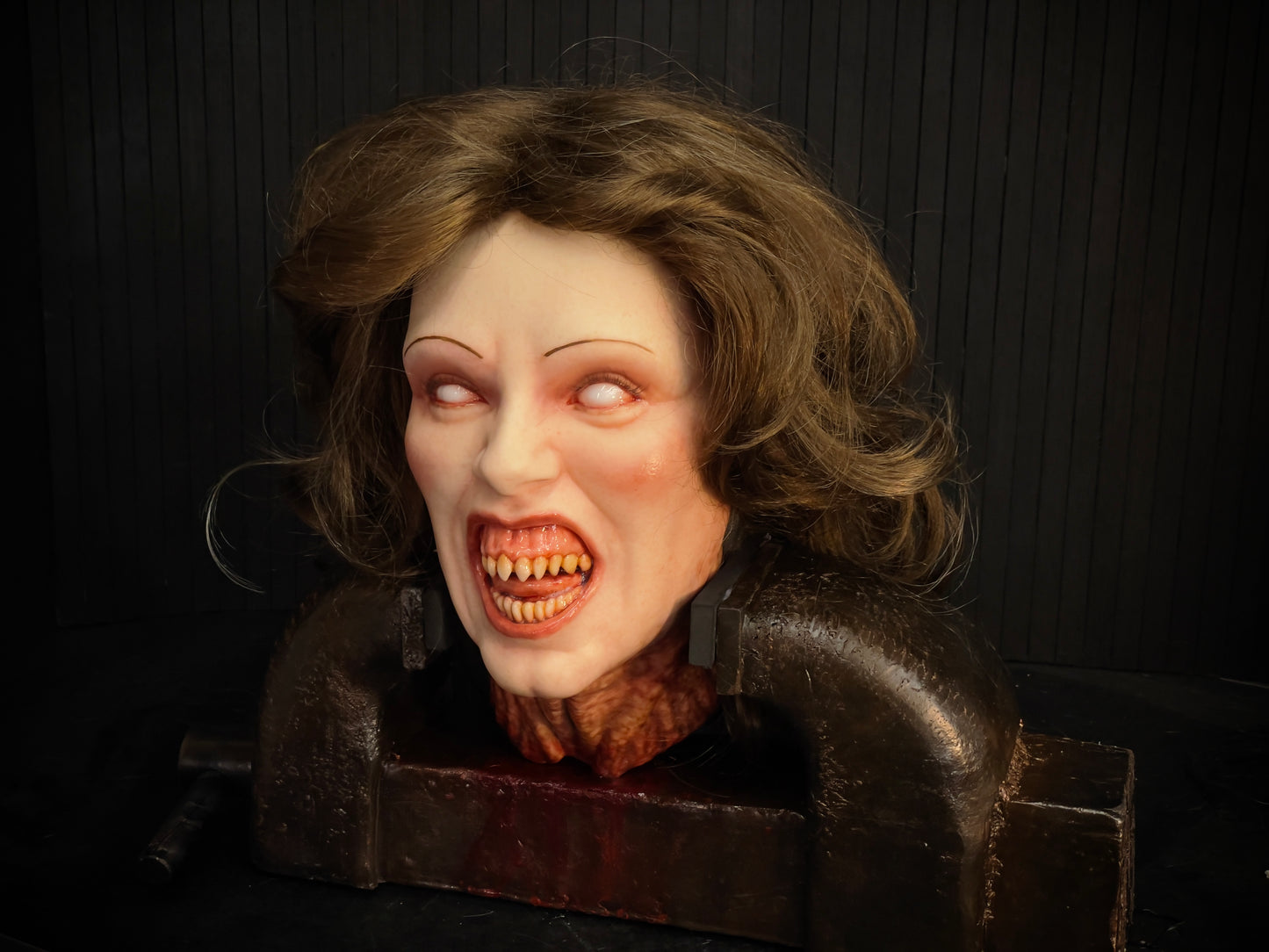 PRE ORDER ONLY: Deadite Linda